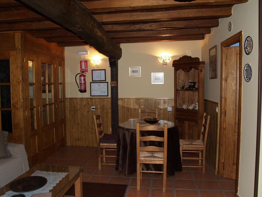 Hostal La casa del Vado Hervás Exterior foto