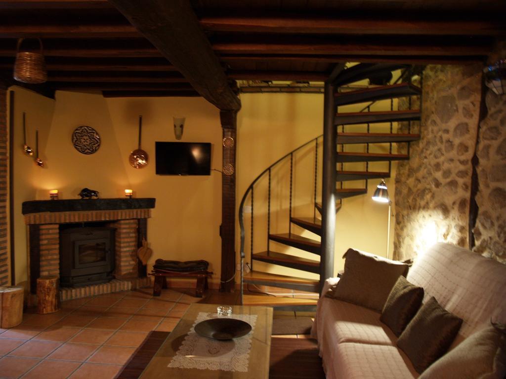 Hostal La casa del Vado Hervás Exterior foto