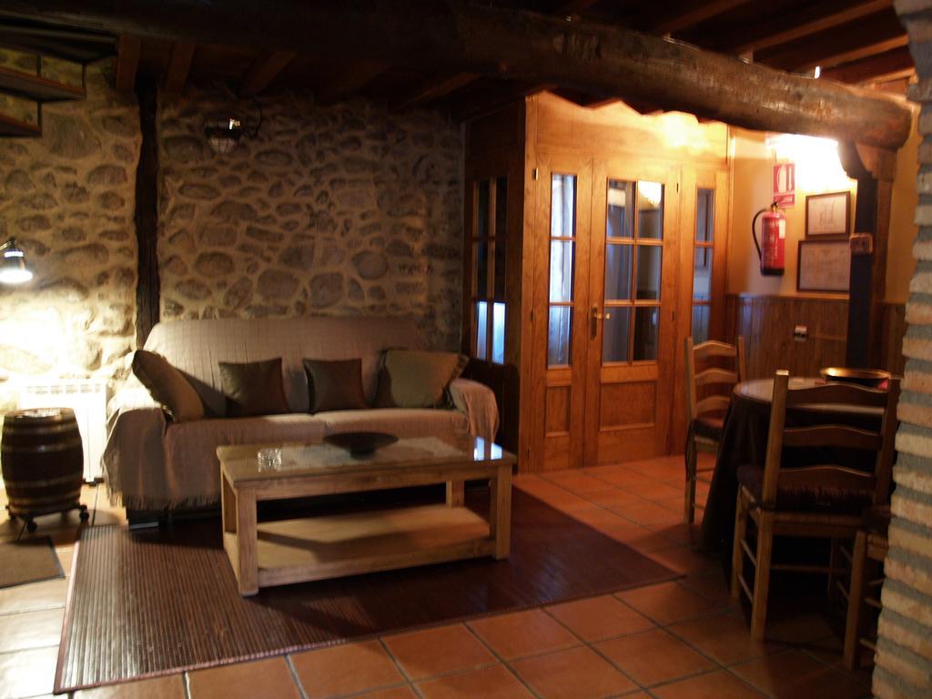 Hostal La casa del Vado Hervás Exterior foto