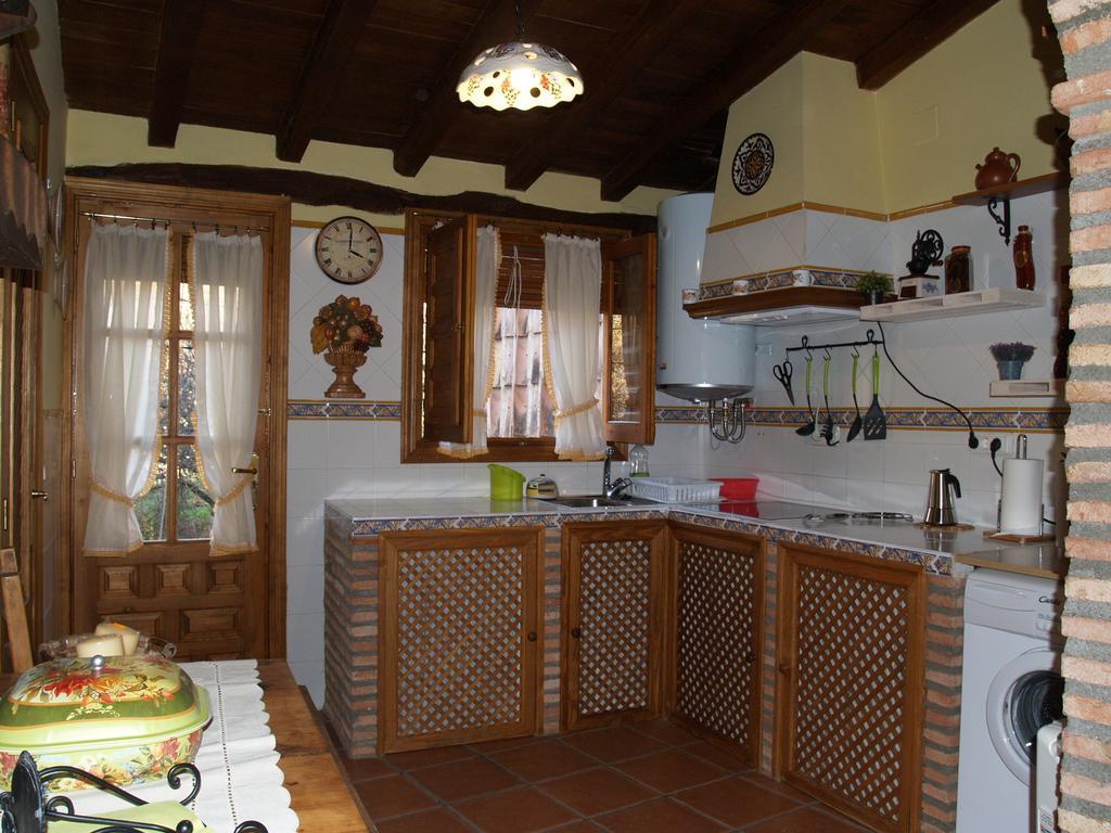 Hostal La casa del Vado Hervás Exterior foto